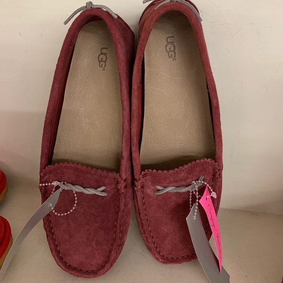 Shoes - Picture 3 of 3